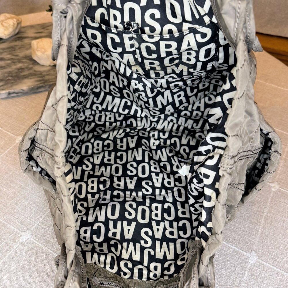 Marc by Marc Jacobs Puffer Tote - Taupe Workwear Bag Nylon Logo Quilted - Picture 8 of 11